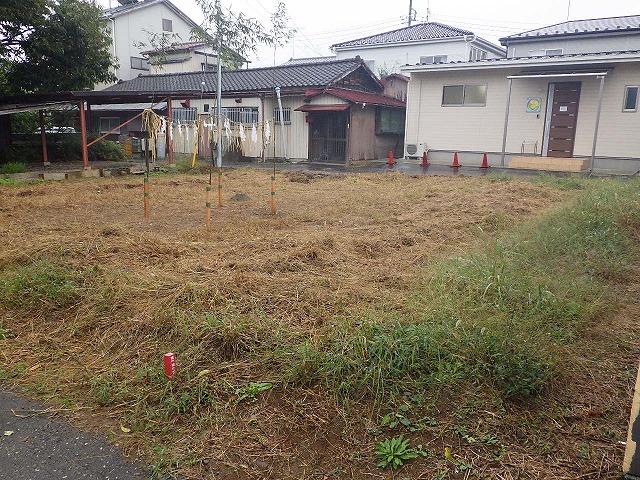 駐車場土留め・舗装工事